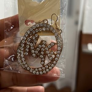 Brand new pair of earrings